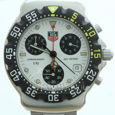 Zur Referenz: 'TAG Heuer Formula1 Chronograph 200 Meter '