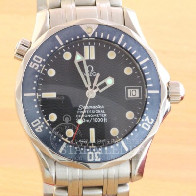 Zur Referenz: 'Omega Seamaster300 Professional Diver 25518000 Cal.1120 '