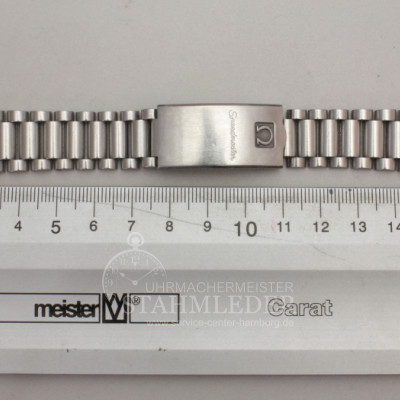 Zum Angebot: 'Omega Speedmaster Stahlband 1450/808 Holy Grail' für 1.400,00 EUR