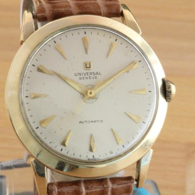 Zur Referenz: 'Universal Geneve Hammerautomat  Cal.138SS'