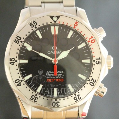 Zur Referenz: 'Omega Seamaster Professional 300 Meter Chronograph APNEA Stahl '