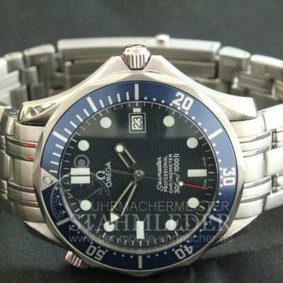 Zur Referenz: 'Omega Seamaster300  Professional 25318000   '