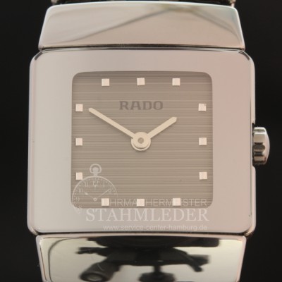 Zur Referenz: 'Rado Sintra S Ceramic Platin'