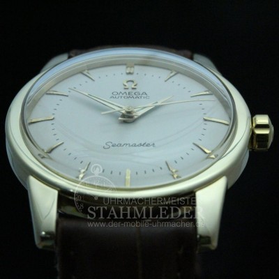 Zur Referenz: 'Omega Seamaster Gelbgold Automat 1956 Cal.501'